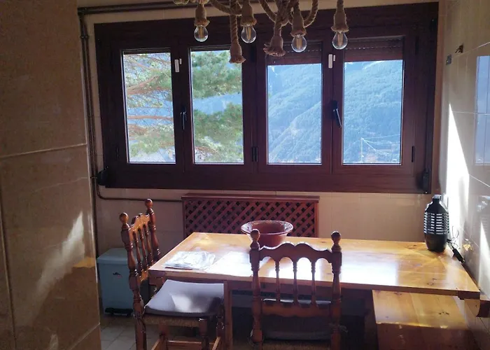 Casa Marco Couette-café Gistaín